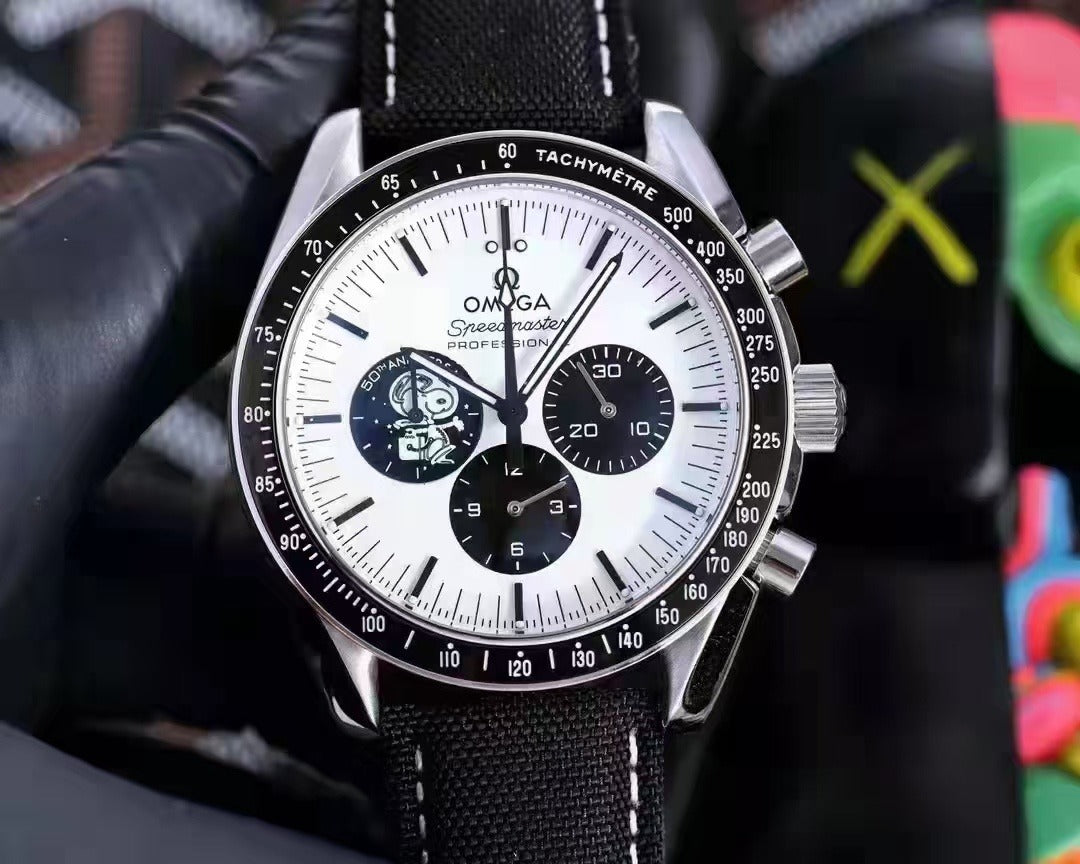 Speedmaster - Snoopy Black Edition